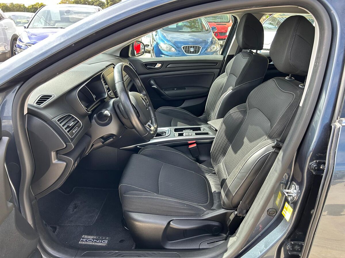 RENAULT MEGANE ESTATE 1.2 TCE AUTO SPANISH LHD IN SPAIN 35000 MILES SUPER 2017